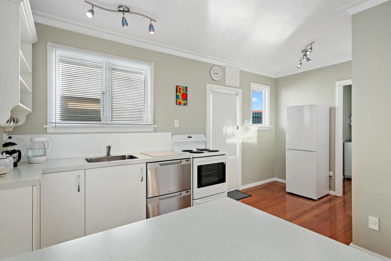 Coastal City Retreat - New Brighton Accommodation Christchurch Extérieur photo
